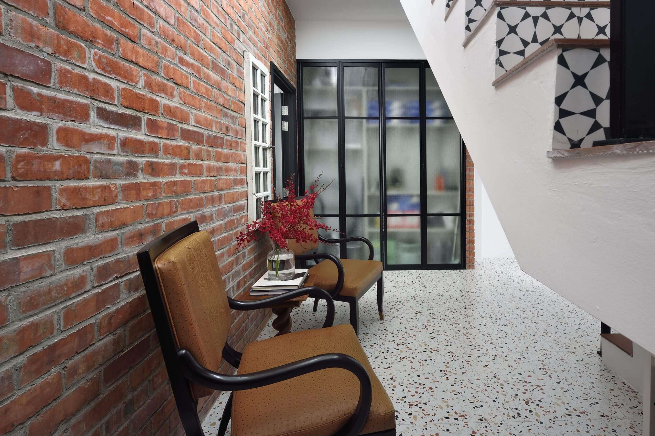 Existing foyer at Figment Kongsi House